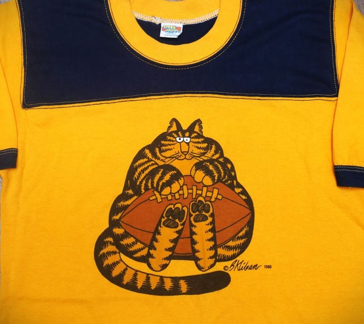 Crazy shirt hawaii medium size  College Color Block Single Stitch T-Shirt  รูปที่ 1