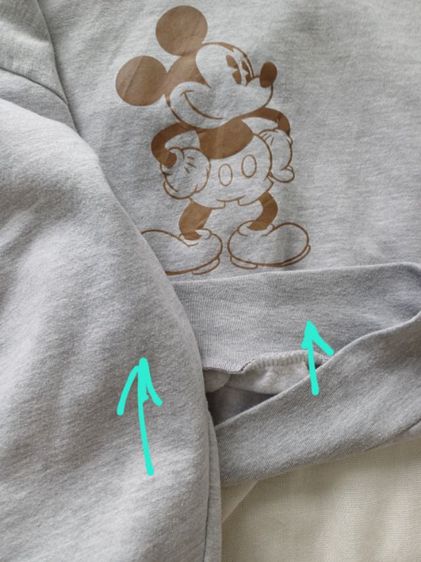 Disney Hoodie Sweater Size S
เสื้อกันหนาว รูปที่ 8