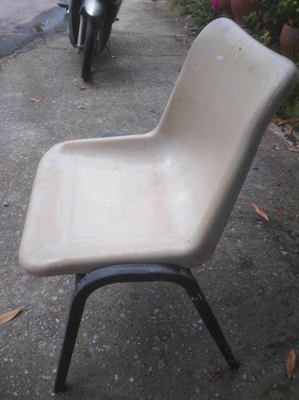 เก้าอี้พาวติกขาเหล็ก รูปที่ 4