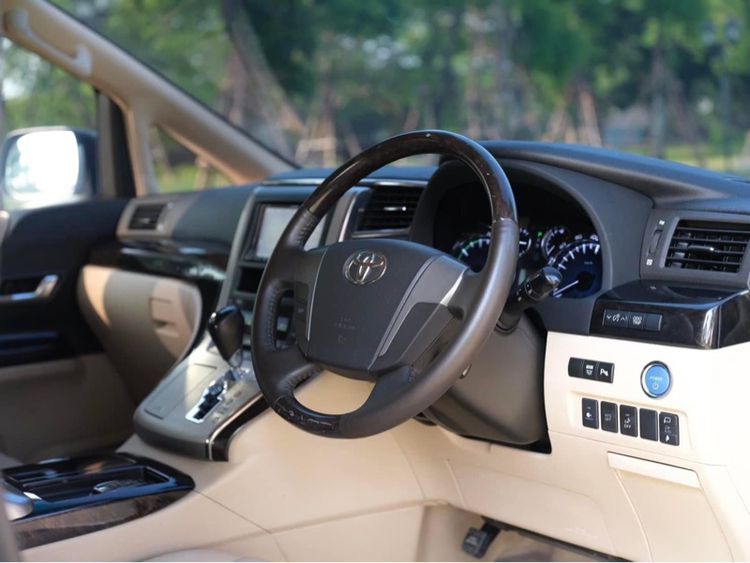 Toyota Alphard 2013 2.4 Hybrid E-Four 4WD Van ไฮบริด ไม่ติดแก๊ส เกียร์อัตโนมัติ ขาว รูปที่ 4
