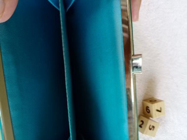 กระเป๋าสตางค์หนังแท้สีฟ้า  รูปที่ 2