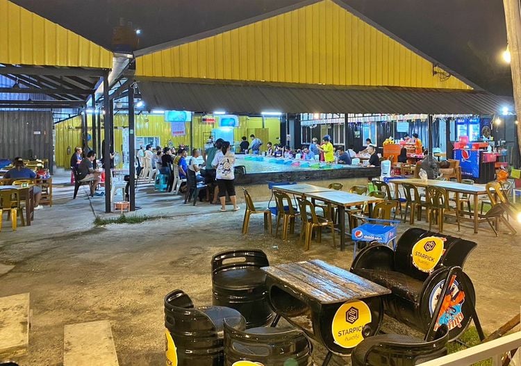 เซ้งร้าน บ่อตกกุ้ง-สวนอาหาร ซอยสามัคคี นนทบุรี บรรยากาศดี  มีที่จอดรถกว่า 30 คัน เดินจากBTSได้ รูปที่ 4