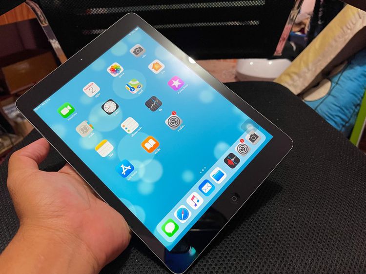 iPad Air 1 16GB Space Gray Wi-Fi การใช้งานปกติ ดูหนังฟังเพลง อื่นๆ คุ้มๆ ขอรูปสอบถามเพิ่มเติมได้ครับ รูปที่ 3
