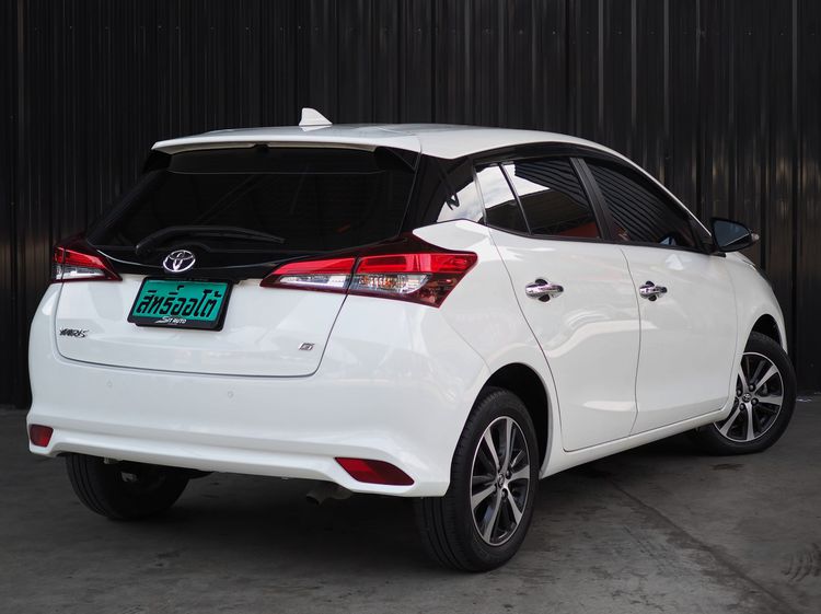 Toyota Yaris 2019 1.2 G Plus Sedan เบนซิน ไม่ติดแก๊ส เกียร์อัตโนมัติ ขาว รูปที่ 4