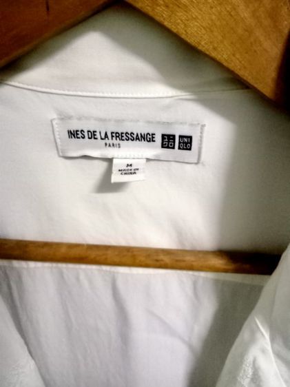 Uniqlo Ines De La Fressange Paris size M เสื้อขลุมสีขาว off white แขนสั้น กระดุมหน้า อก 40 ยาว 25 แขนยาว 12 ไหล่ 6.5 นิ้ว สภาพดี รูปที่ 3
