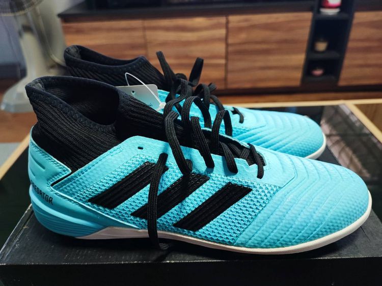 Adidas รองเท้าฟุตบอลร้อยปุ่ม Predator 19.3 TF สีฟ้า รูปที่ 4