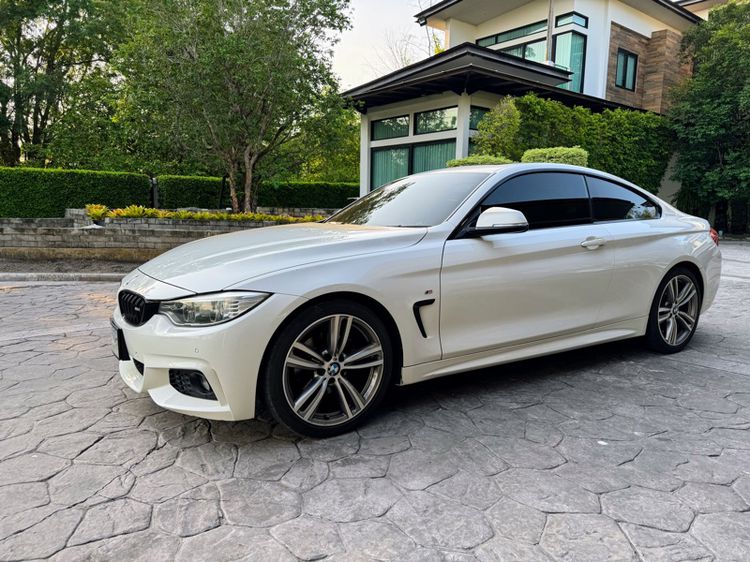 BMW Series 4 2015 420d Sedan ดีเซล ไม่ติดแก๊ส เกียร์อัตโนมัติ ขาว รูปที่ 4