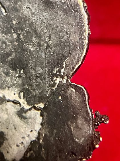 เหรียญหล่อเจ้าสัว พิมพ์ซุ้มดอกพิกุล หลวงปู่บุญ วัดกลางบางแก้ว นครปฐม ปี 2471 รูปที่ 9