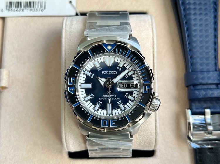 Seiko Royal Blue Monster Limited Edition  1750 piece. SRP657K1  รูปที่ 3