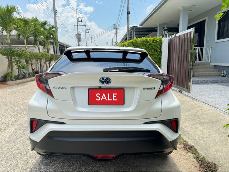 Toyota C-HR 2019 1.8 Hybrid Hi Utility-car ไฮบริด เกียร์อัตโนมัติ ขาว รูปที่ 2