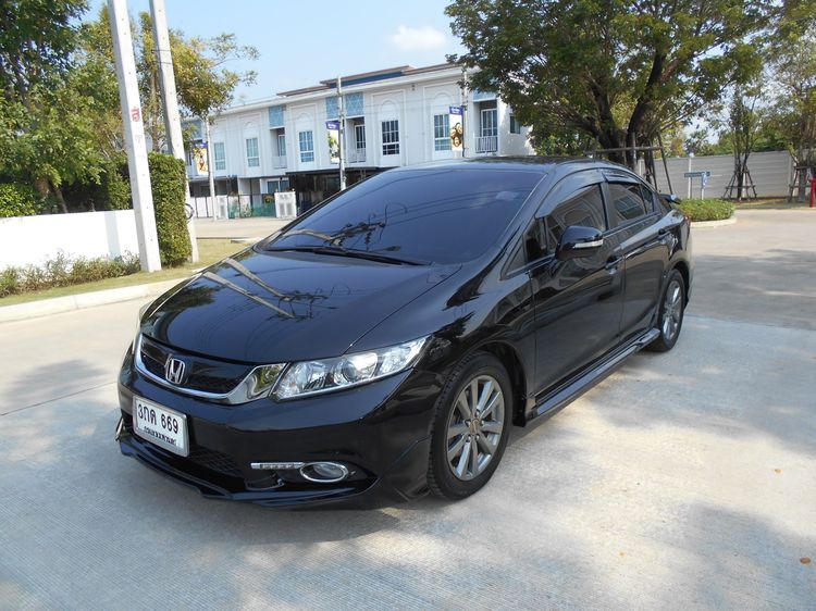 Honda Civic 2014 1.8 Modulo Sedan เบนซิน ไม่ติดแก๊ส เกียร์อัตโนมัติ ดำ รูปที่ 2