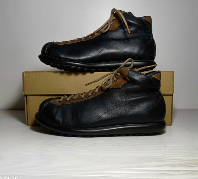 CAMPER Boots 39EU(25.0cm) งาน Spain ของแท้ มือสอง สภาพเยี่ยม, รองเท้า CAMPER หนังแท้ พื้นเต็ม มีตำหนิเล็กน้อยไม่กระทบการใช้งาน ตามรายละเอียด รูปที่ 3