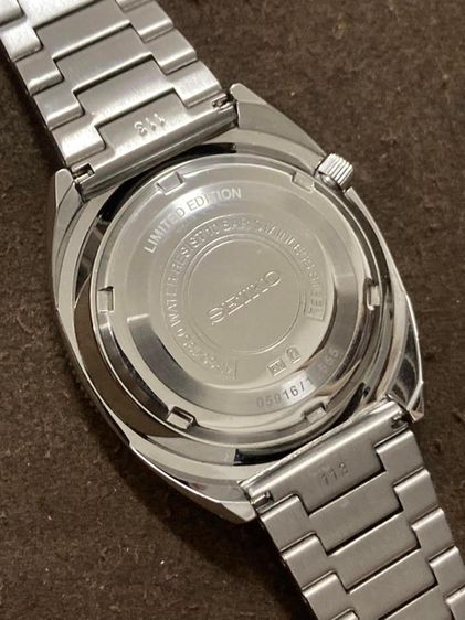 นาฬิการุ่นดั้งเดิมจากปี 1968 มา Re-creation of the first ครบรอบ55ปีตั้งเวลาแฮ็คเข็มวินาทีได้มา สภาพสวยแชมป์ Diver’s Watch Seiko 5 Sports 55 รูปที่ 5