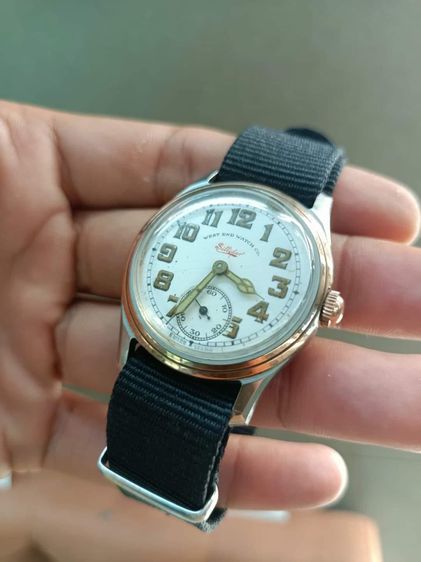 West End Watch  Sillidar Military Y1940s รูปที่ 5