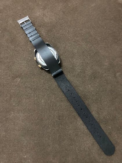 นาฬิกาไขลานปลุกแบรนดัง Vintage Sicura By Breitling ALARM DATE Black Pvd Hand Winding  17Jewels รูปที่ 8