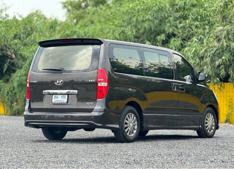 Hyundai H-1  2016 2.5 Elite Plus Van ดีเซล ไม่ติดแก๊ส เกียร์อัตโนมัติ ดำ รูปที่ 4