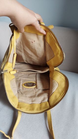 กระเป๋าถือ Fendi ใบใหญ่ รูปที่ 8
