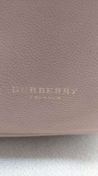 กระเป๋าถือ Burberry แท้ น่ารัก รูปที่ 7