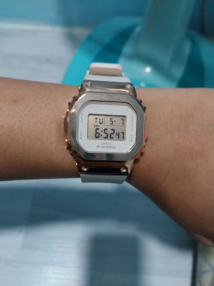 นาฬิกาข้อมือ Casio G-Shock GM5600 รูปที่ 3