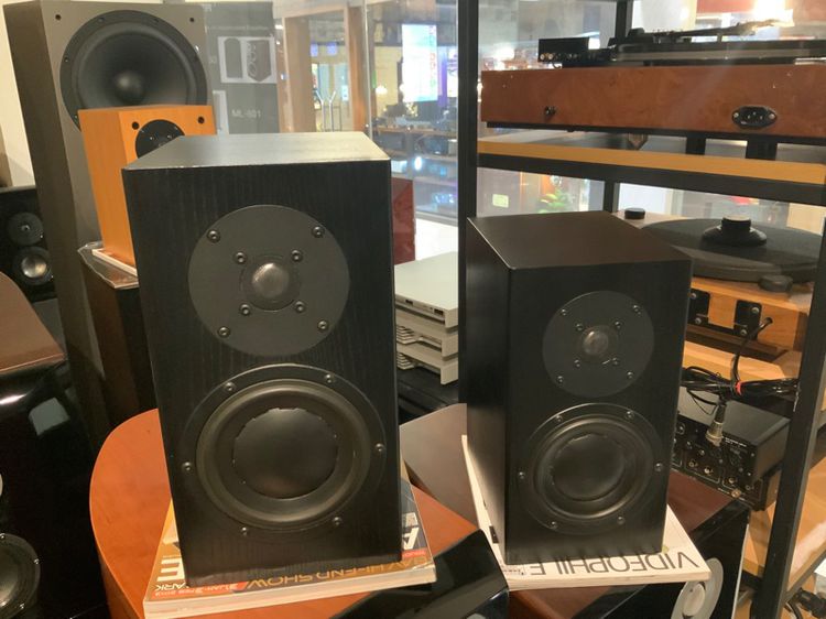 ขายลำโพงวางหิ้งเสียงดีพิมพ์นิยม แบรนด์ฮิตTotem Acoustic Model 1 Bookshelf loudspeakers made in Canada 🇨🇦 ป้ายขาวรุ่นแรก สภาพงามหยด รูปที่ 3