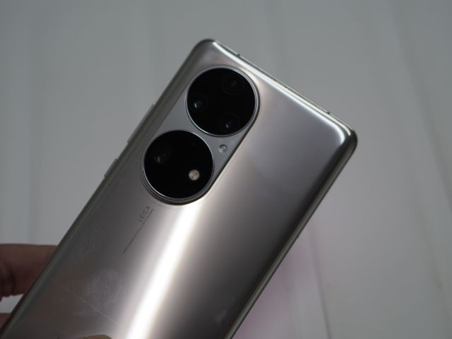 Huawei P50 Pro 8-256g รูปที่ 2