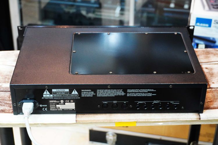 ใหม่กริ๊บ Roland JV-2080 (JAPAN) หลายคนชอบแนวเสียงJVมันสดและกว้างกว้าSC แยกได้6ไลน์ รูปที่ 5