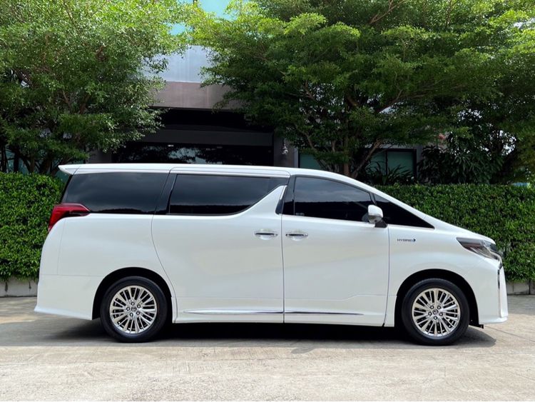 Toyota Alphard 2020 2.5 HV S 4WD Utility-car เบนซิน ไม่ติดแก๊ส เกียร์อัตโนมัติ ขาว รูปที่ 2