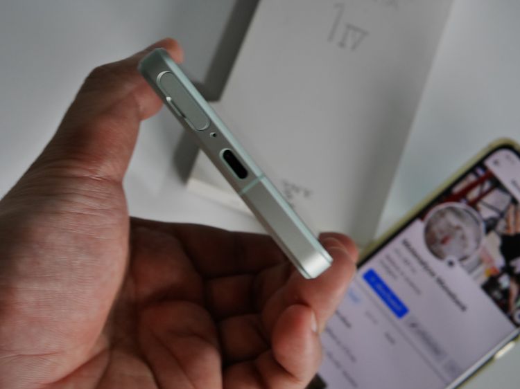 ขาย Sony Xperia 1 IV 12GB 256GB สีขาว รูปที่ 9
