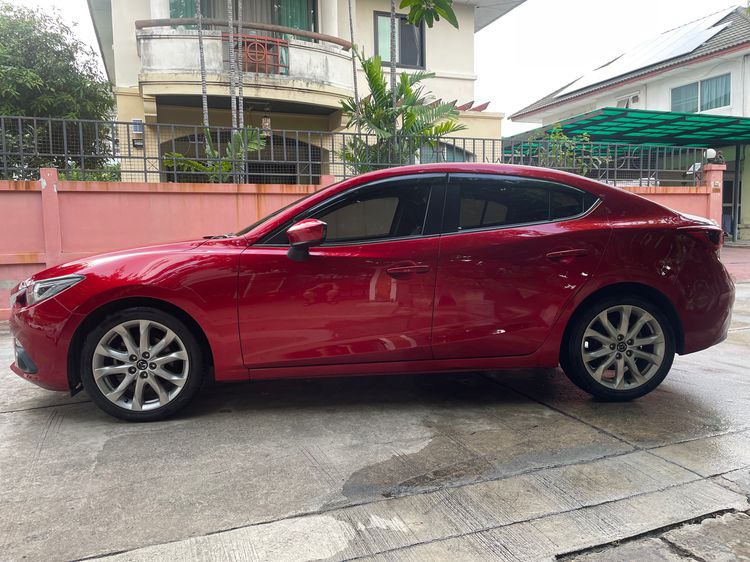 Mazda Mazda3 2016 2.0 S Sedan เบนซิน ไม่ติดแก๊ส เกียร์อัตโนมัติ แดง รูปที่ 4