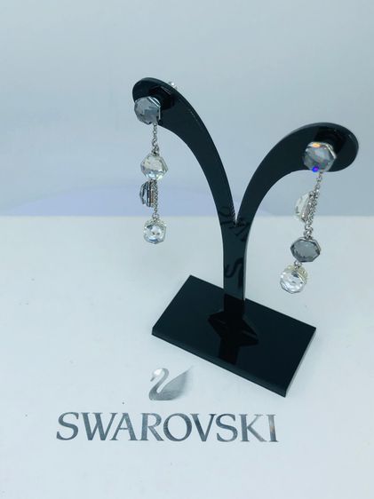 Swarovski earring (66700) รูปที่ 5