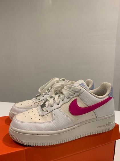 Nike Air Force1 Low Pink Fire 