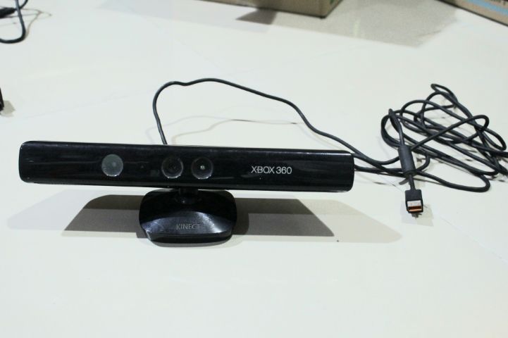 Xbox 360 S Console - 250gb HD Model 1439 รูปที่ 2
