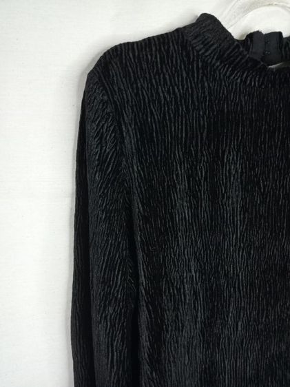แบรนด์ : Hแอนด์M

เดรสสีดำสนิทผ้ากำมะหยี่สวยเซ็กซี่ รูปที่ 4