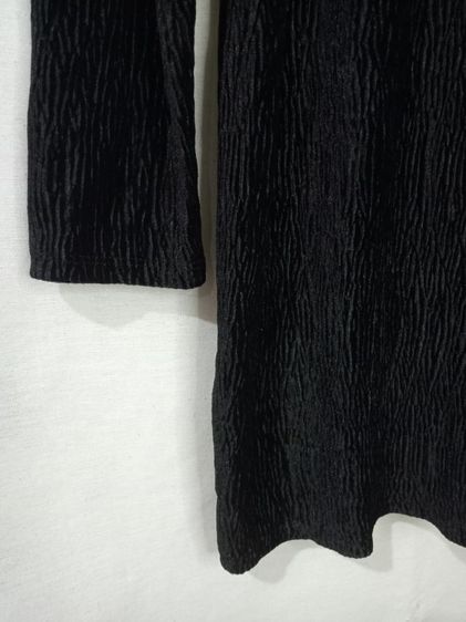 แบรนด์ : Hแอนด์M

เดรสสีดำสนิทผ้ากำมะหยี่สวยเซ็กซี่ รูปที่ 6