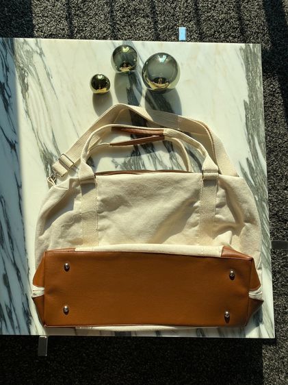 กระเป๋า NAMETAG BAG สภาพเหมือนใหม่ 95.55 เปอร์เซ็น ขนาดใส่ของไปฟิตเนส หรือเดินทาง 2-3 วันได้ รูปที่ 2