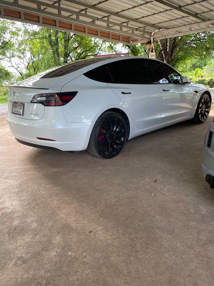 Tesla Model-3 2022 Performance 4WD Sedan ไฟฟ้า ไม่ติดแก๊ส เกียร์อัตโนมัติ ขาว รูปที่ 2