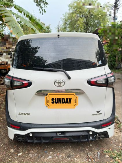 Toyota Sienta 2019 1.5 V Utility-car เบนซิน ไม่ติดแก๊ส เกียร์อัตโนมัติ ขาว รูปที่ 2