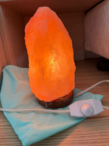 Healing rock salt lamps