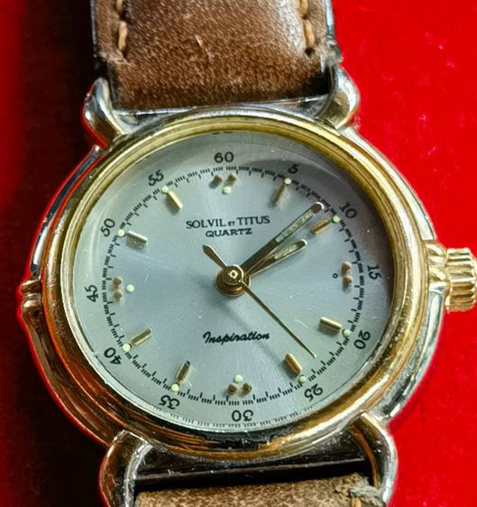 นาฬิกาสุภาพสตรี​ Swiss​ made​ (ยกคู่)​ รูปที่ 3