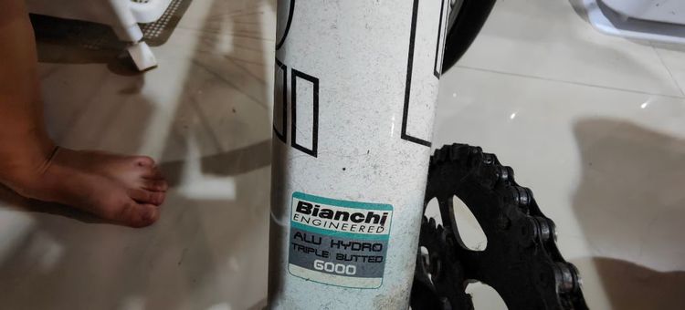 จักรยาน Bianchi Via Nirone 7 Shimano Sora ไซส์ 46 2023

 รูปที่ 11