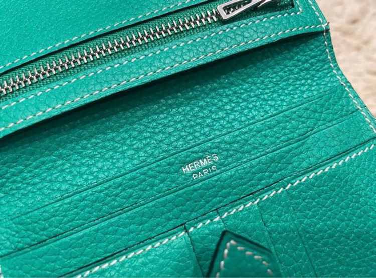 กระเป๋าหนังแท้สีเขียว รูปที่ 3