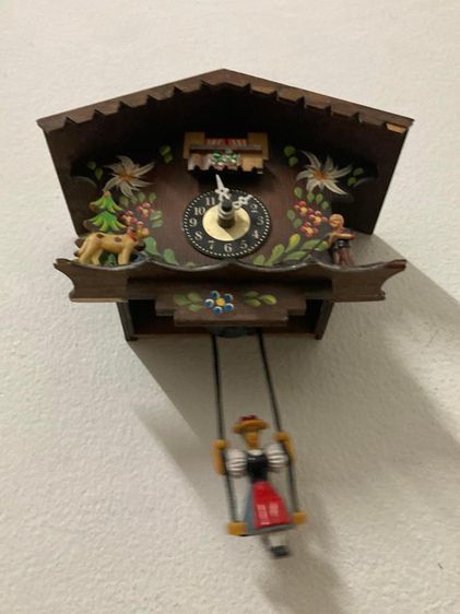 นาฬิกานกไม้แขวนตัวเล็ก Vintage Kuckulino Black Forest Clock with movement and cuckoo Quartz Made In Germany รูปที่ 10