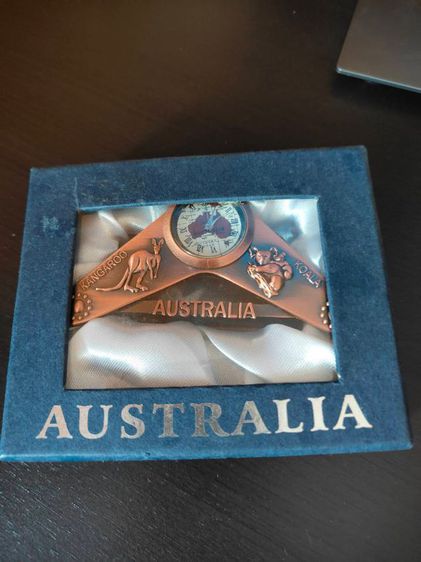 นาฬิกา ที่วางนามบัตร จากประเทศ ออสเตียเลีย รูปที่ 3