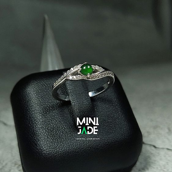 แหวนหยก jadeite เนื้อแก้วใส รูปที่ 2