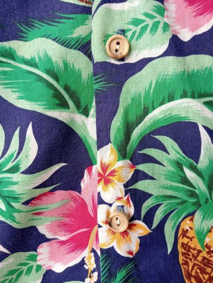 Styled by RJC  เสื้อฮาวายอเมริกา ผ้าcotton สีกรม ลายดอกไม้ สับปะรดและต้นมะพร้าว รูปที่ 6