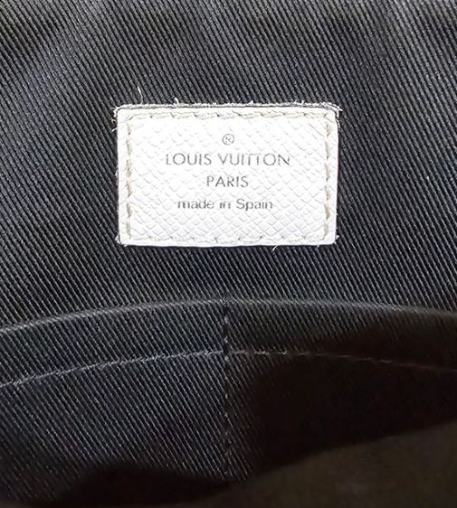 Louis Vuitton White Taigarama Monogram Flap Messenger Bag ปี2020 รูปที่ 11