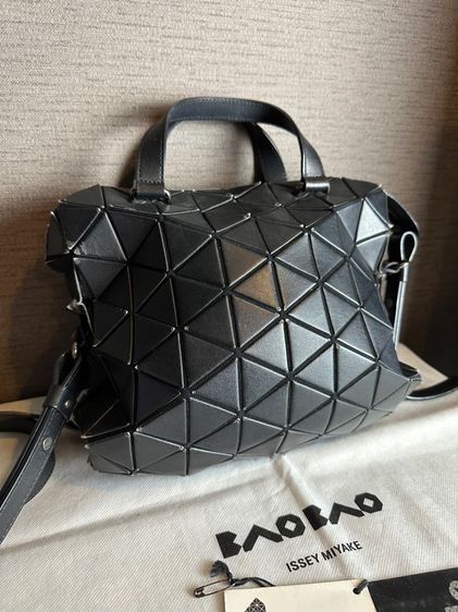 กระเป๋า BaoBao สีดำรุ่น Tonneau รุ่นmatte สีดไ รูปที่ 9