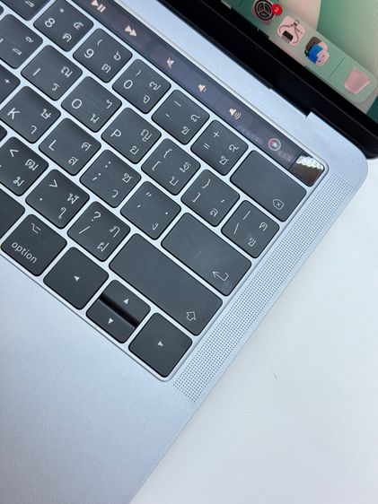 MacBook Pro Retina Touch Bar 2017 256GB Thunderbolt 3 (USB-C) จำนวน 4 พอร์ต รูปที่ 7
