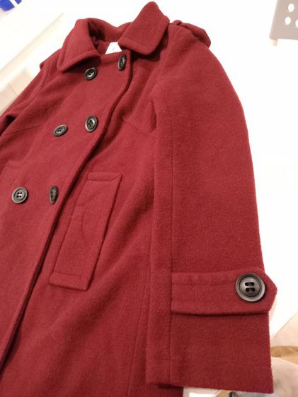 Coat Over เสื้อโค้ทผู้หญิง size S สีแดงเลือดหมู อก 34 ยาว 29 ไหล่กว้าง 13 แขนยาว 21 นิ้ว สภาพดี ใช้งานน้อยครั้ง รูปที่ 6