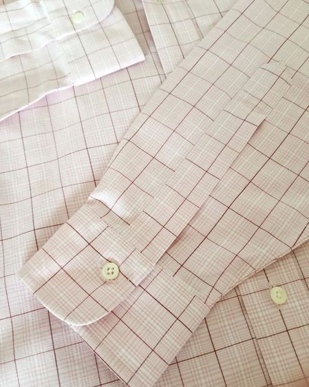 เสื้อเชิ้ต Brooks Brothers ผ้า Polyester 96 Lastol 4  size อก 22" ไหล่ 18.6" แขน 24" ยาว 32"  สีชมพูลายตาราง คอปก ไม่มีตำหนิ รูปที่ 8